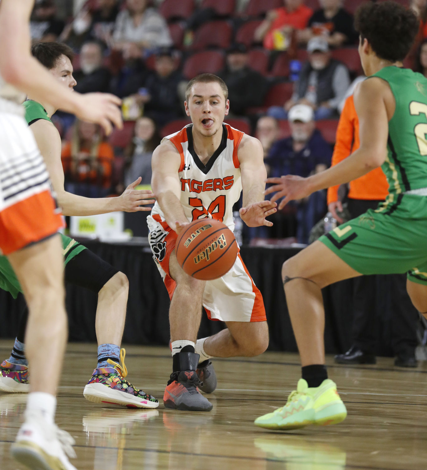 Manhattan v Colstrip boys Southern B Divisional